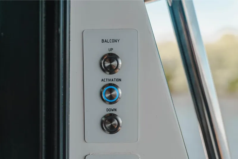 Slide: The Image of Galeon 410 HTC 2023 - 173