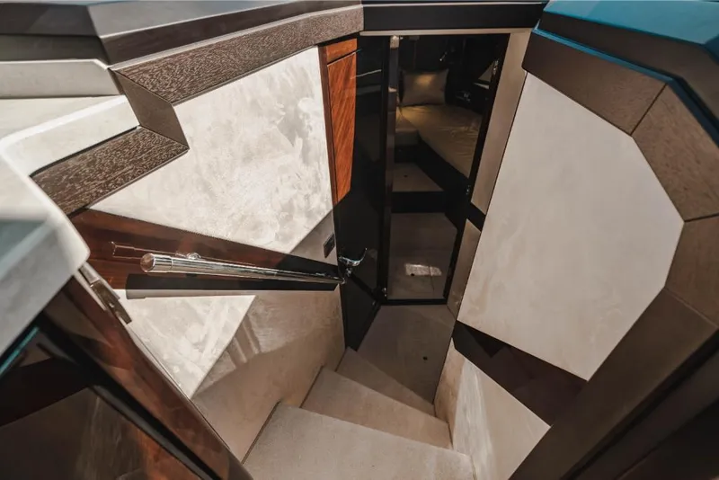 Slide: The Image of Galeon 410 HTC 2023 - 174