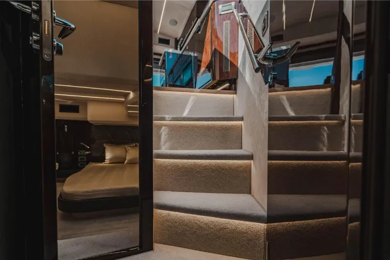 Slide: The Image of Galeon 410 HTC 2023 - 175