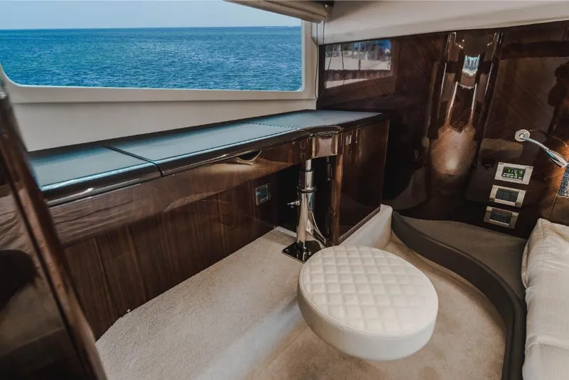 Slide: The Image of Galeon 410 HTC 2023 - 182