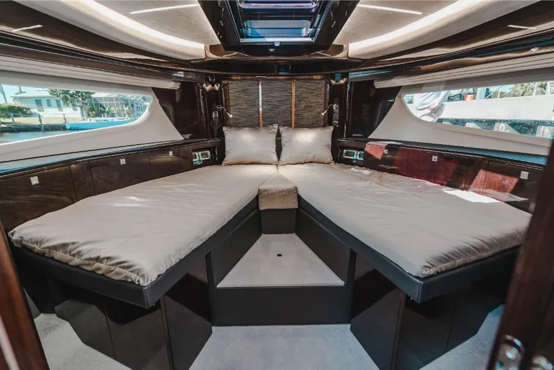 Slide: The Image of Galeon 410 HTC 2023 - 187