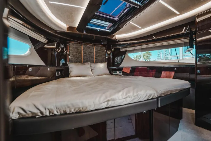 Slide: The Image of Galeon 410 HTC 2023 - 195