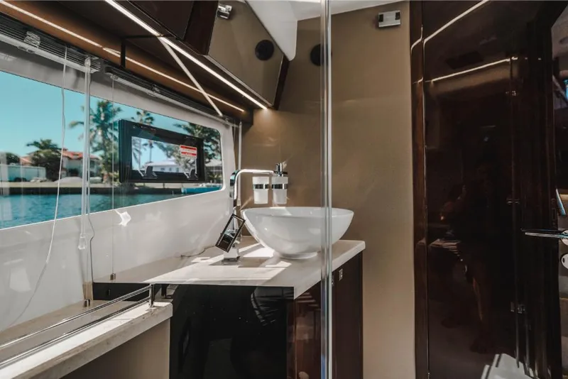 Slide: The Image of Galeon 410 HTC 2023 - 200