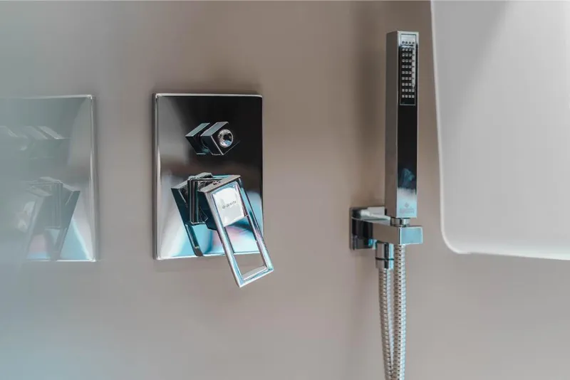 Slide: The Image of Galeon 410 HTC 2023 - 209