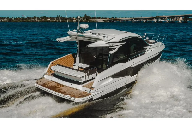 Slide: The Image of Galeon 410 HTC 2023 - 51