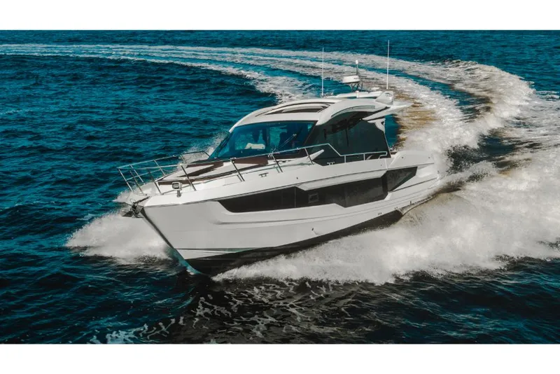 Slide: The Image of Galeon 410 HTC 2023 - 53