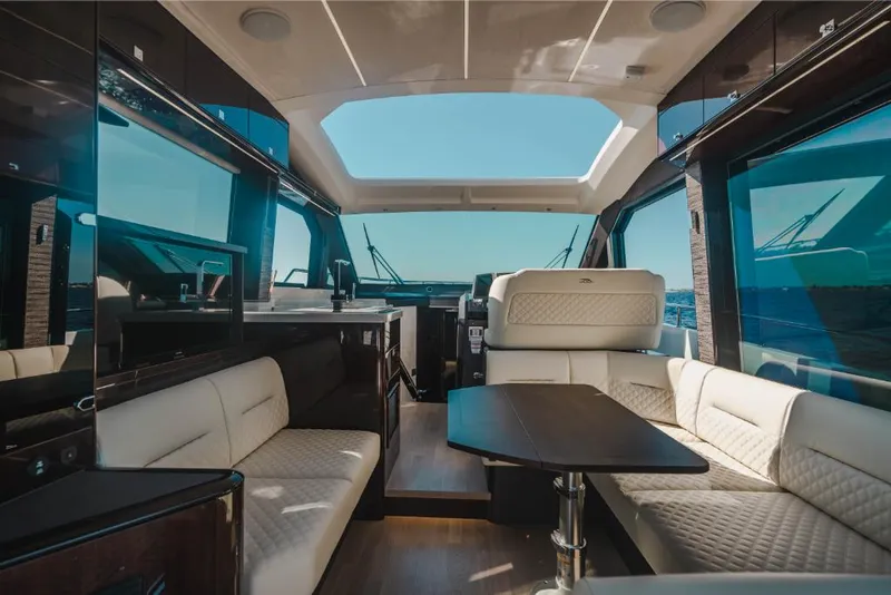 Slide: The Image of Galeon 410 HTC 2023 - 89