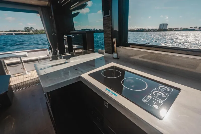 Slide: The Image of Galeon 410 HTC 2023 - 93