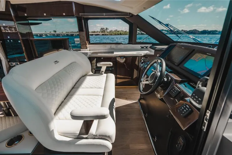 Slide: The Image of Galeon 410 HTC 2023 - 99