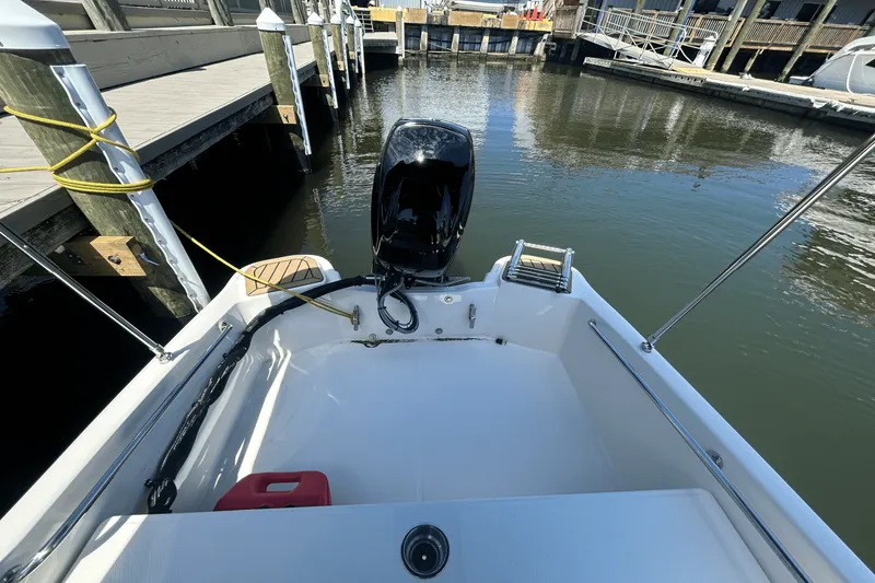 Slide: The Image of Boston Whaler 130 Super Sport 2026 - 4