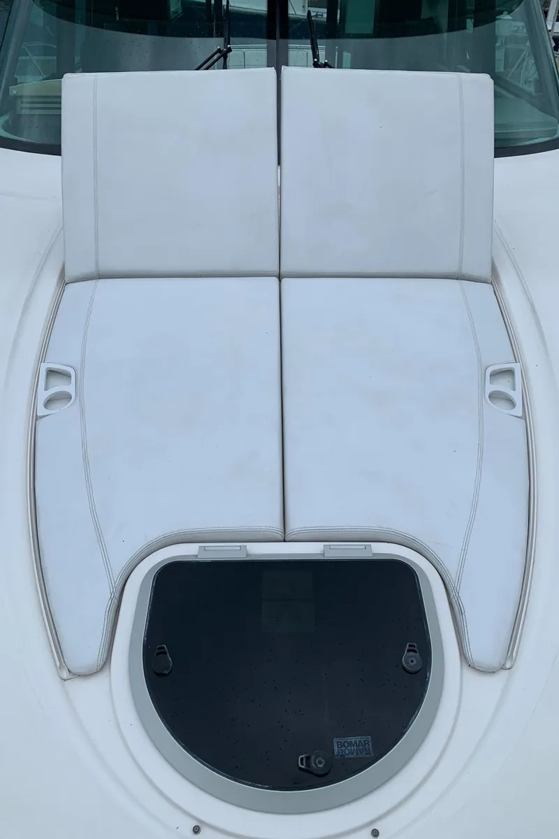 Slide: The Image of Bow sunpad up - 11