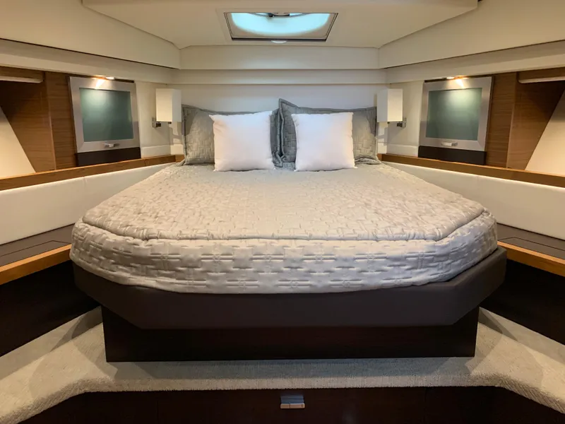 Slide: The Image of Master berth - 27