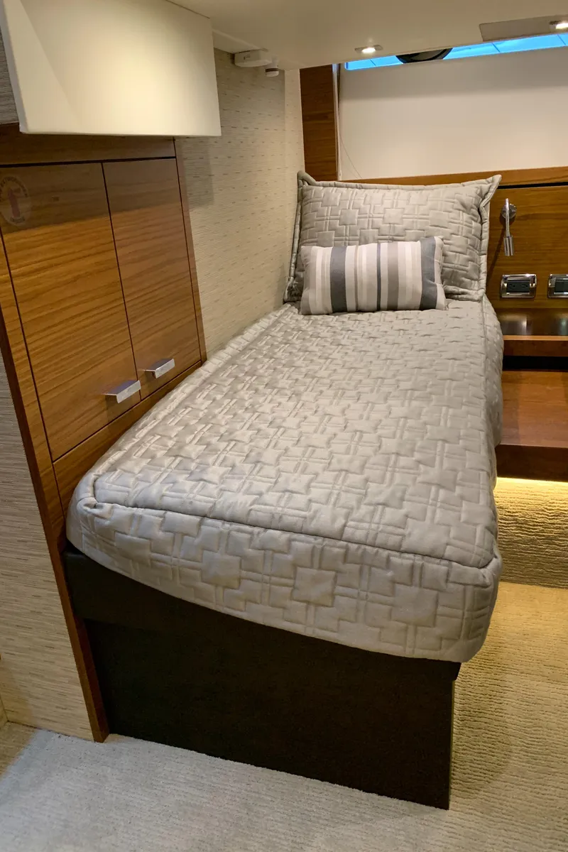 Slide: The Image of Guest berth 2 - 34