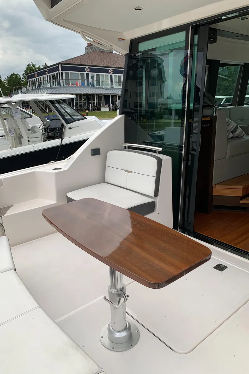 Slide: The Image of Port aft facing seat - 7