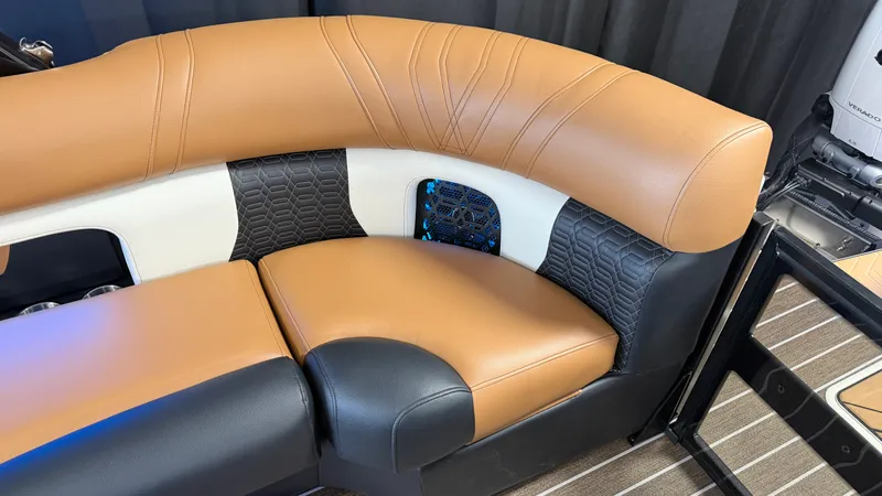 Slide: The Image of Premier 270INTRIGUE 2027 - 33