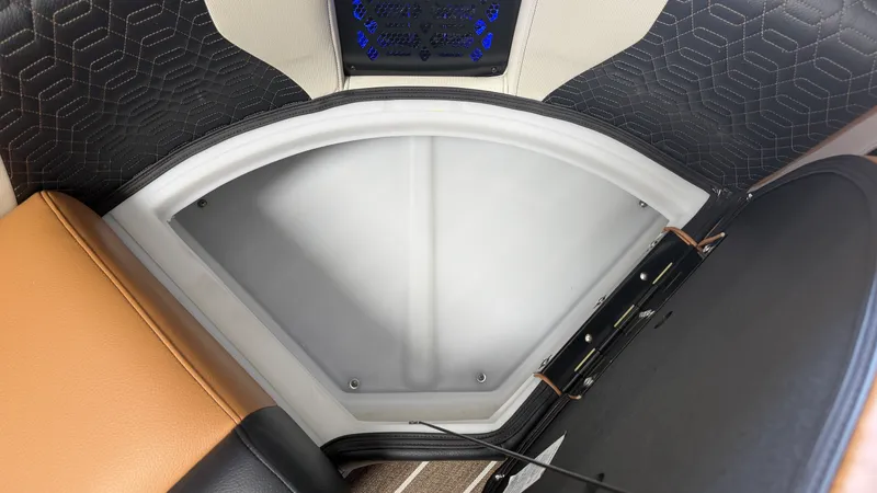 Slide: The Image of Premier 270INTRIGUE 2027 - 87