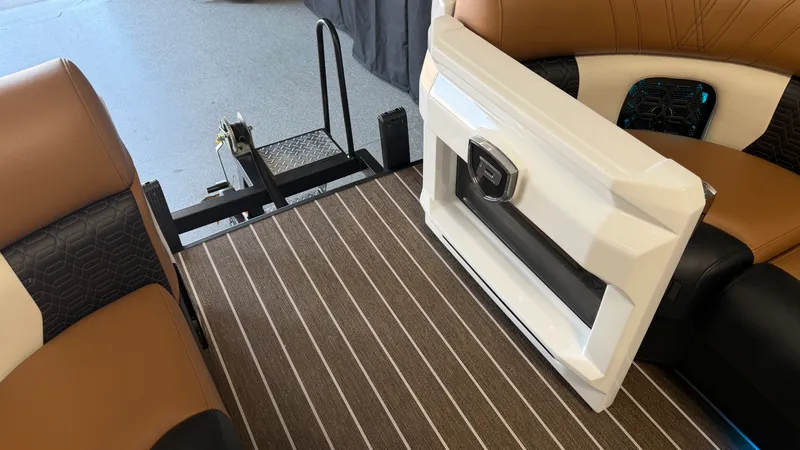 Slide: The Image of Premier 270INTRIGUE 2027 - 102