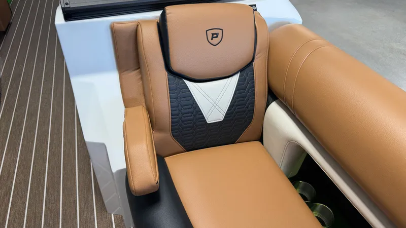 Slide: The Image of Premier 270INTRIGUE 2027 - 78