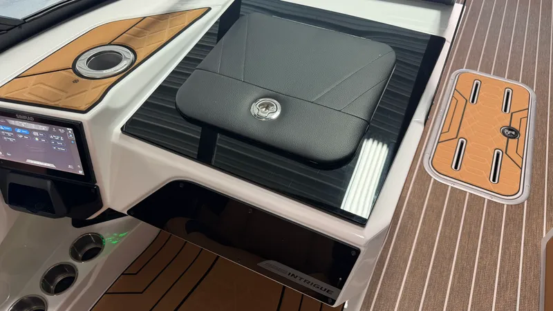 Slide: The Image of Premier 270INTRIGUE 2027 - 48
