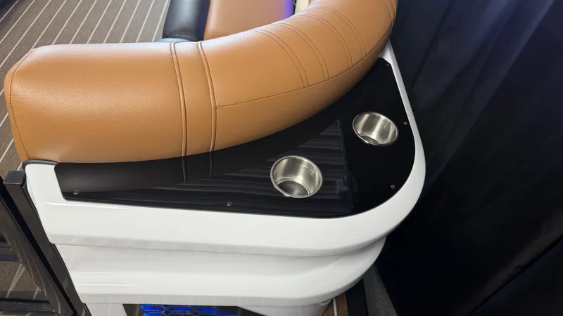Slide: The Image of Premier 270INTRIGUE 2027 - 19
