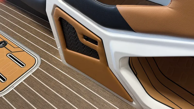 Slide: The Image of Premier 270INTRIGUE 2027 - 70