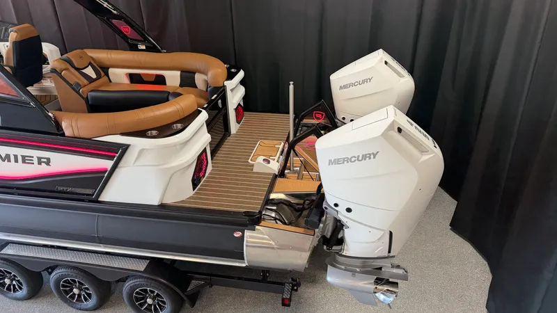 Slide: The Image of Premier 270INTRIGUE 2027 - 7
