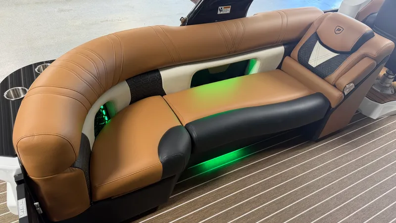 Slide: The Image of Premier 270INTRIGUE 2027 - 23