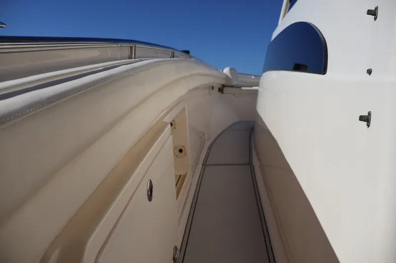 Slide: The Image of Grady-White 456 CANYON 2021 - 42