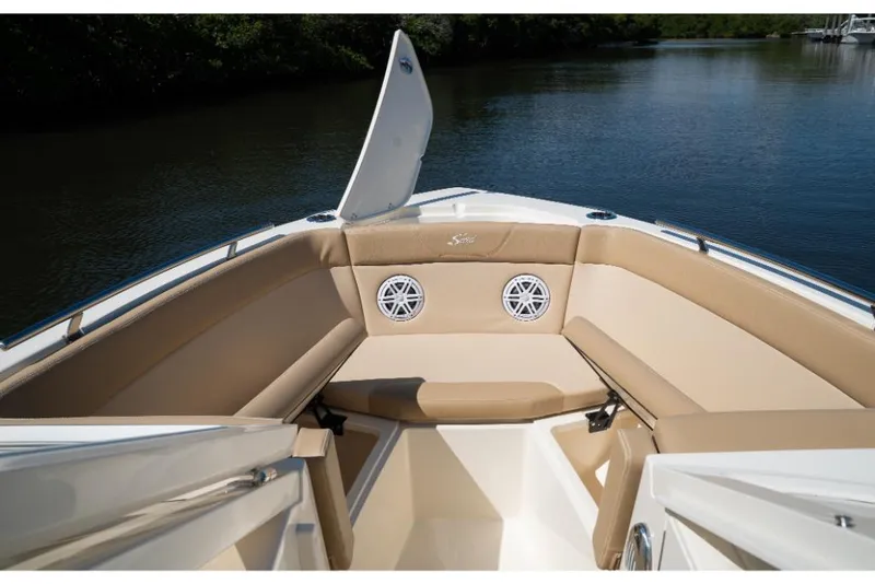 Slide: The Image of Scout 240 Dorado 2023 - 50
