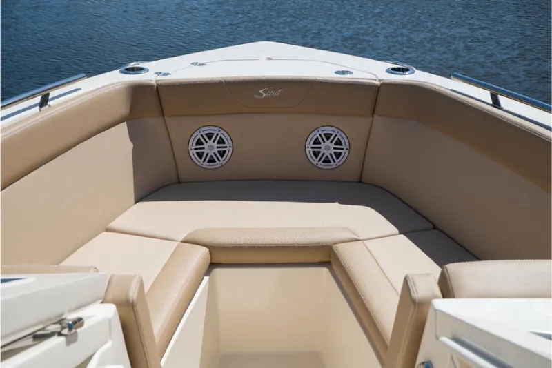 Slide: The Image of Scout 240 Dorado 2023 - 51