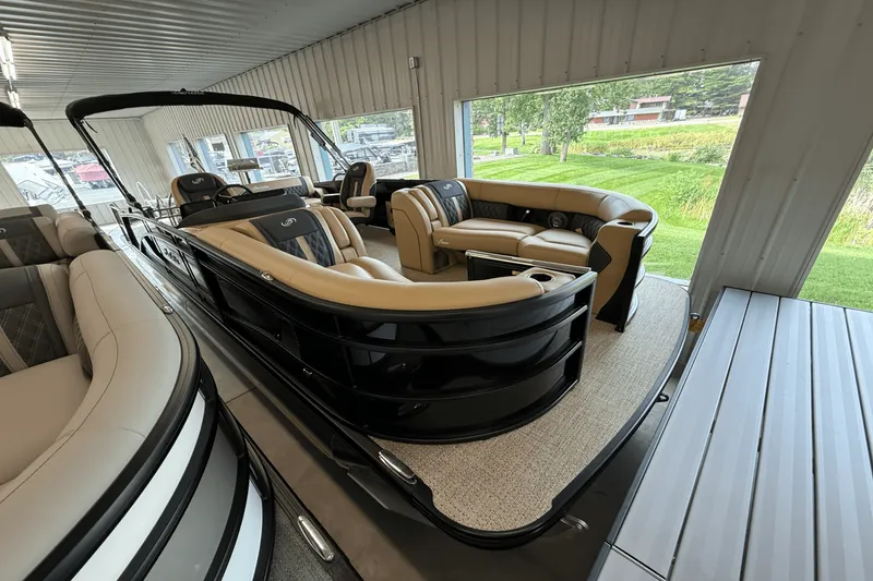 Slide: The Image of Barletta Lusso 23 UC 2026 - 2