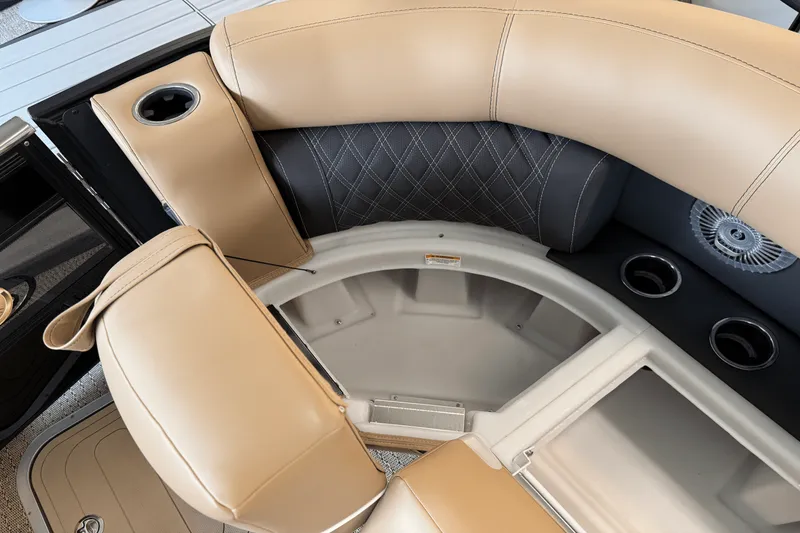 Slide: The Image of Barletta Lusso 23 UC 2026 - 22