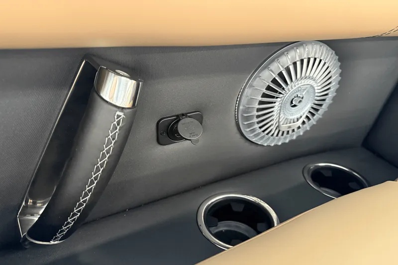 Slide: The Image of Barletta Lusso 23 UC 2026 - 9