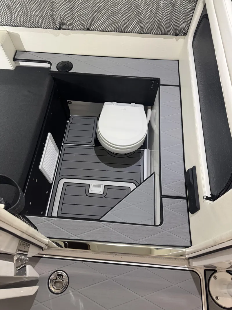 Slide: The Image of Nor-Tech 392 Super Fish 2026 - 30