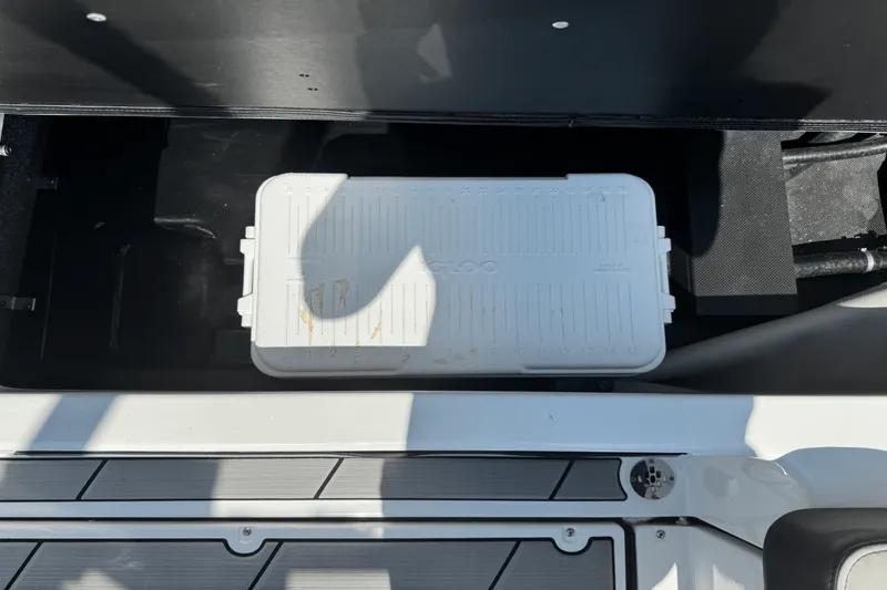 Slide: The Image of Malibu 21 VLX 2018 - 27