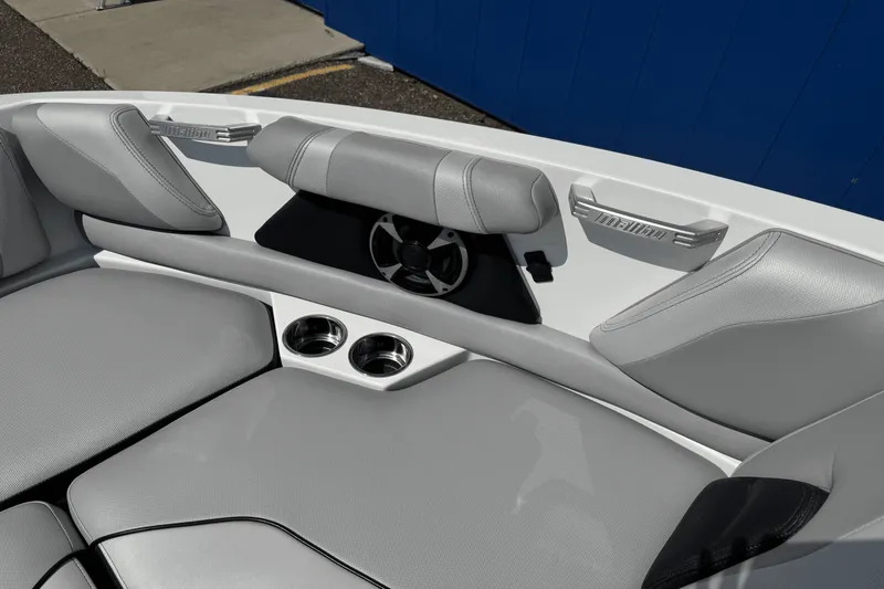 Slide: The Image of Malibu 21 VLX 2018 - 52