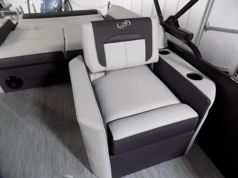 Slide: The Image of 2023 Barletta Corsa 23U boat seat with cup holders, featuring sleek gray and black design. - 10