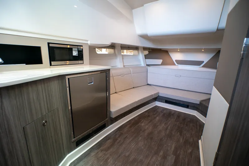 Slide: The Image of Sea Ray Sundancer 370 Outboard 2026 - 14