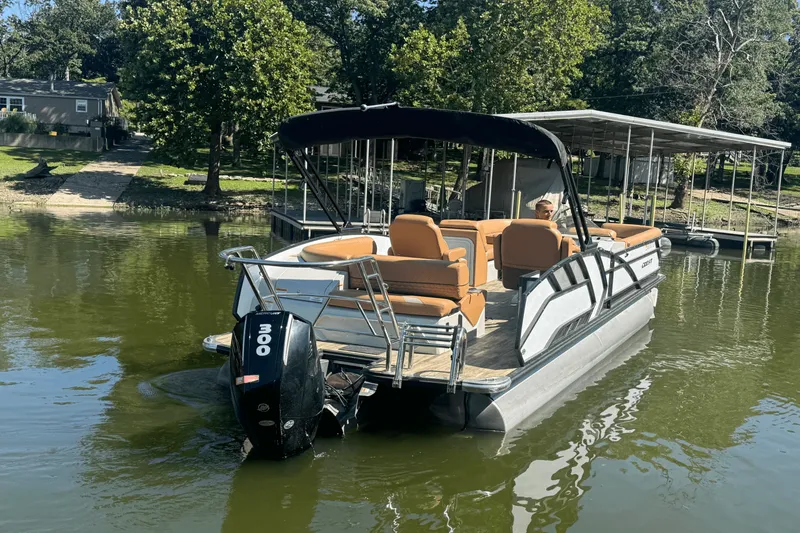 Slide: The Image of Crest 250 CARRIBEAN 2023 - 2