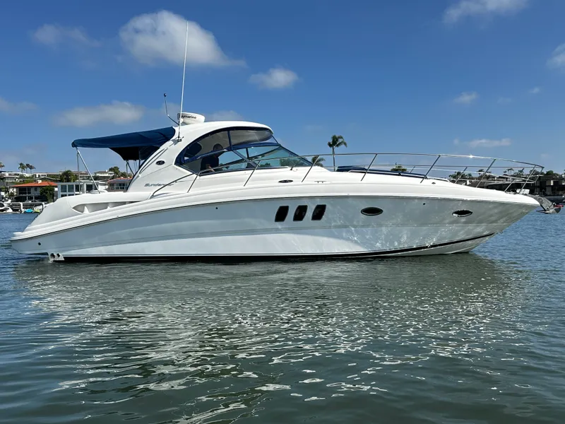 Slide: The Image of Sea Ray 38 Sundancer 2006 - 1