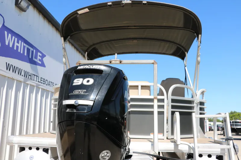 Slide: The Image of Tracker Party Barge 20 Dlx 2021 - 8