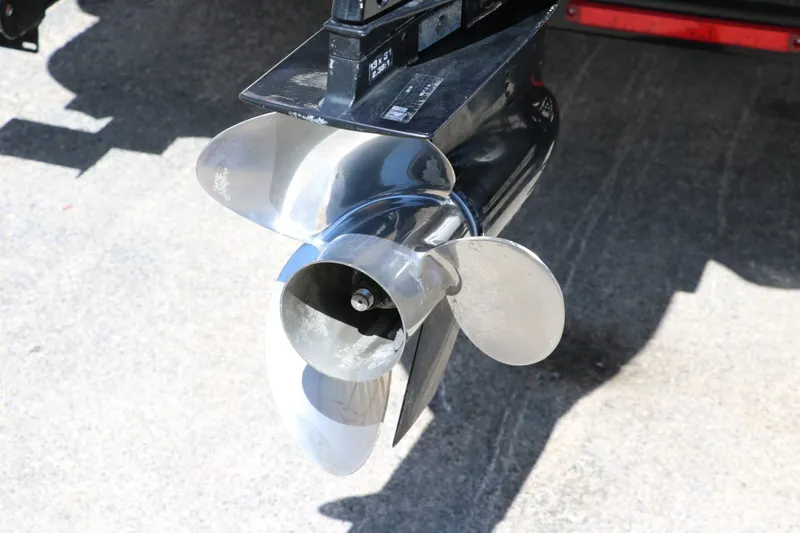 Slide: The Image of Tracker Party Barge 20 Dlx 2021 - 9