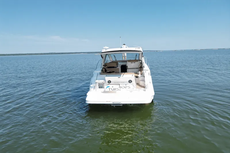 Slide: The Image of Sea Ray 350 SUNDANCER COUPE 2019 - 6