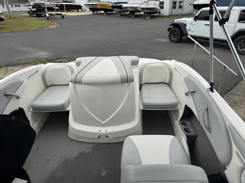 Slide: The Image of Bayliner 185 2011 - 7