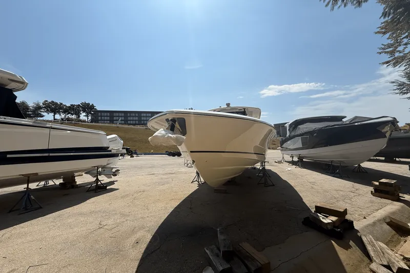 Slide: The Image of Boston Whaler 360 Outrage 2026 - 49