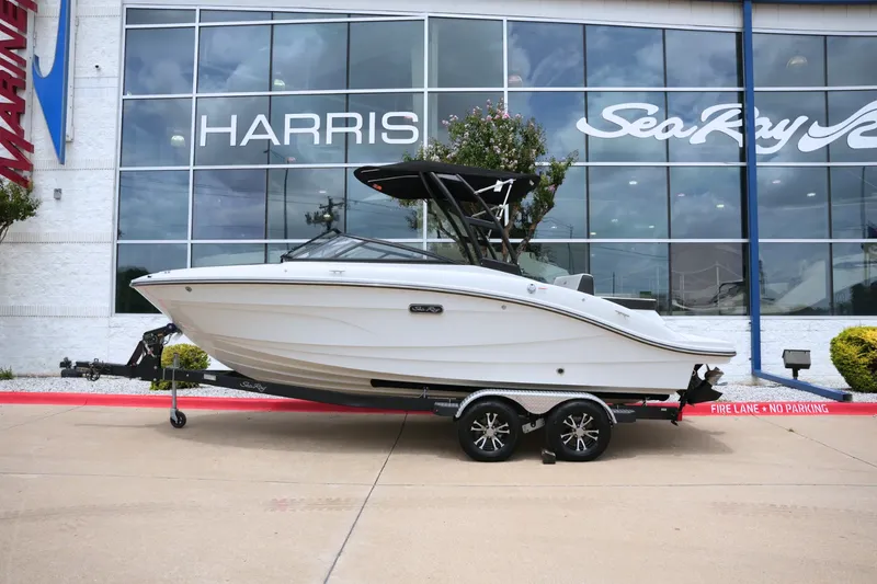 The Image of Sea Ray SPX 210 2027 - 0