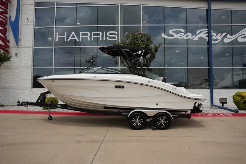 The Image of Sea Ray SPX 210 2027 - 0
