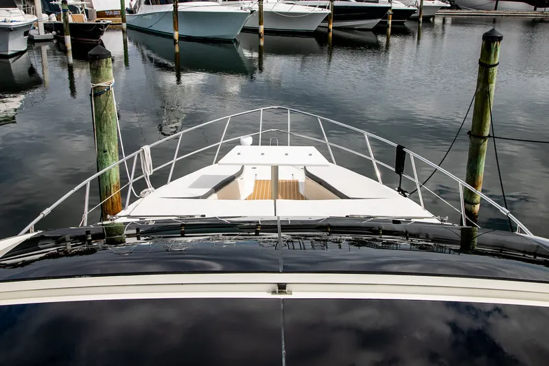 Slide: The Image of Galeon 470 SKY 2024 - 25