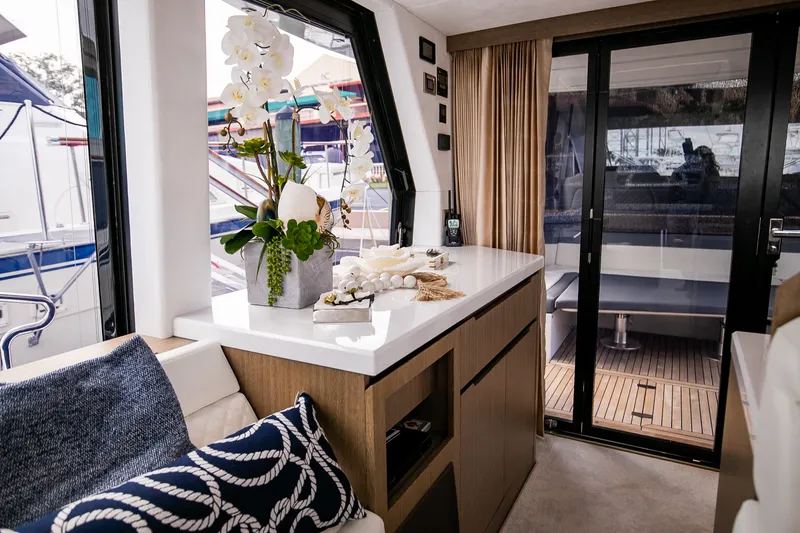 Slide: The Image of Galeon 470 SKY 2024 - 43