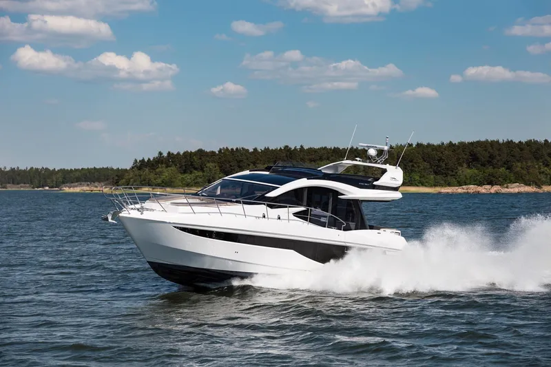 Slide: The Image of Galeon 470 SKY 2024 - 1